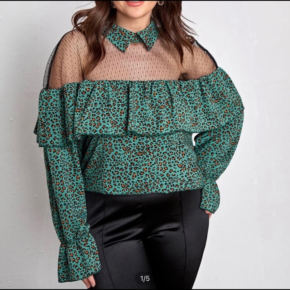 Green off shoulder Blouse size 1XL